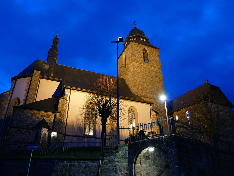 Firmung 2017 in Naumburg (Foto: Karl-Franz Thiede)